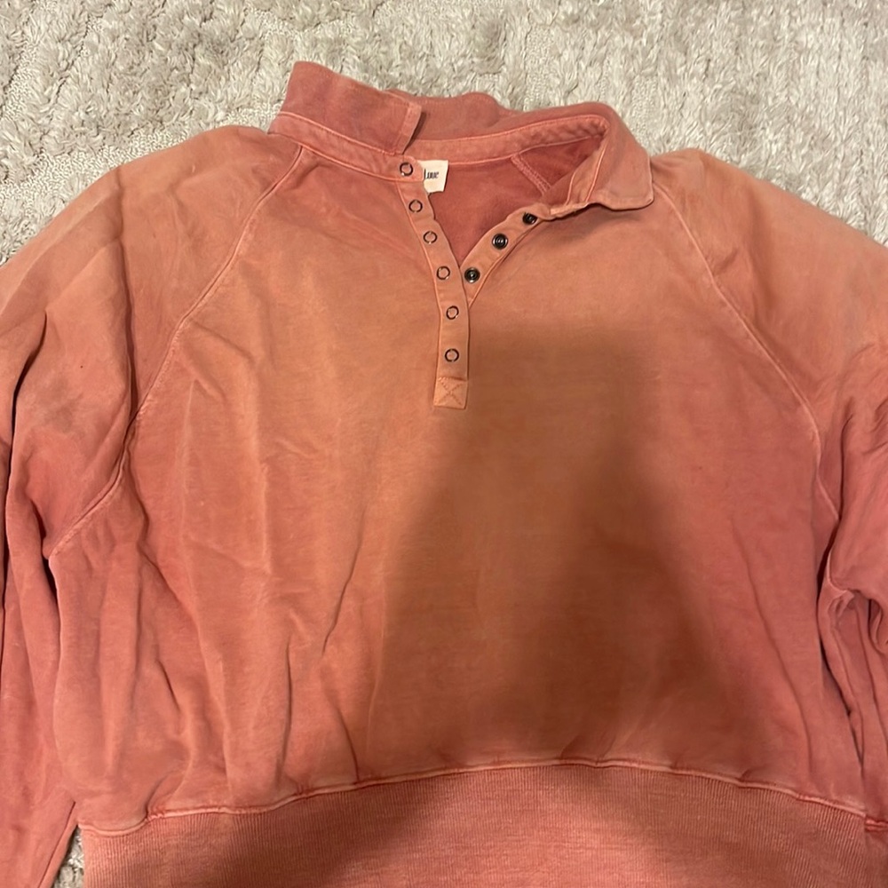 Puff sleeve pullover sweatshirt